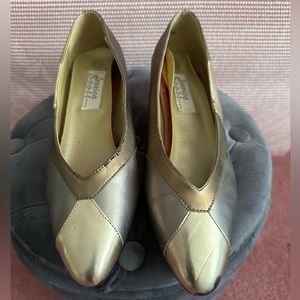 Gold and Platinum Kitten Heel Dress Shoe with Kitten Heel